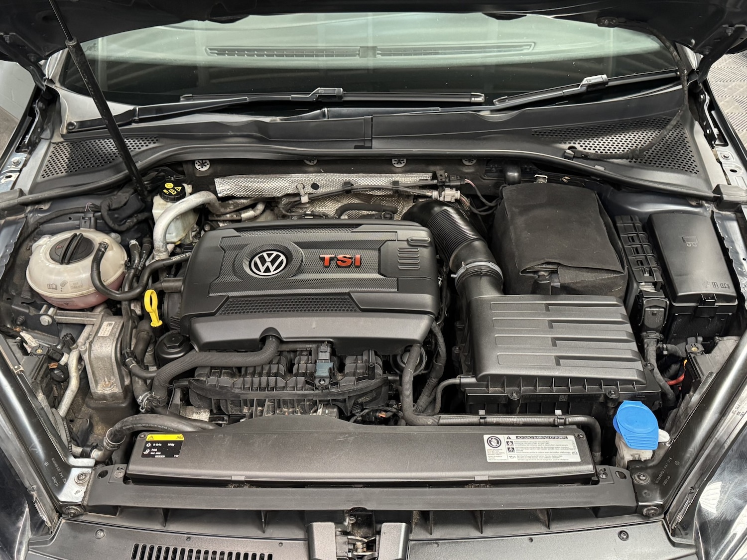 Used Volkswagen Golf 2016 for sale - 77766494: Photo 57