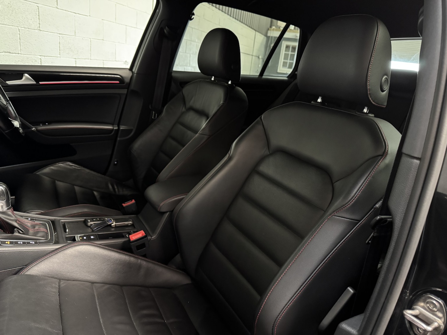 Used Volkswagen Golf 2016 for sale - 77766494: Photo 9