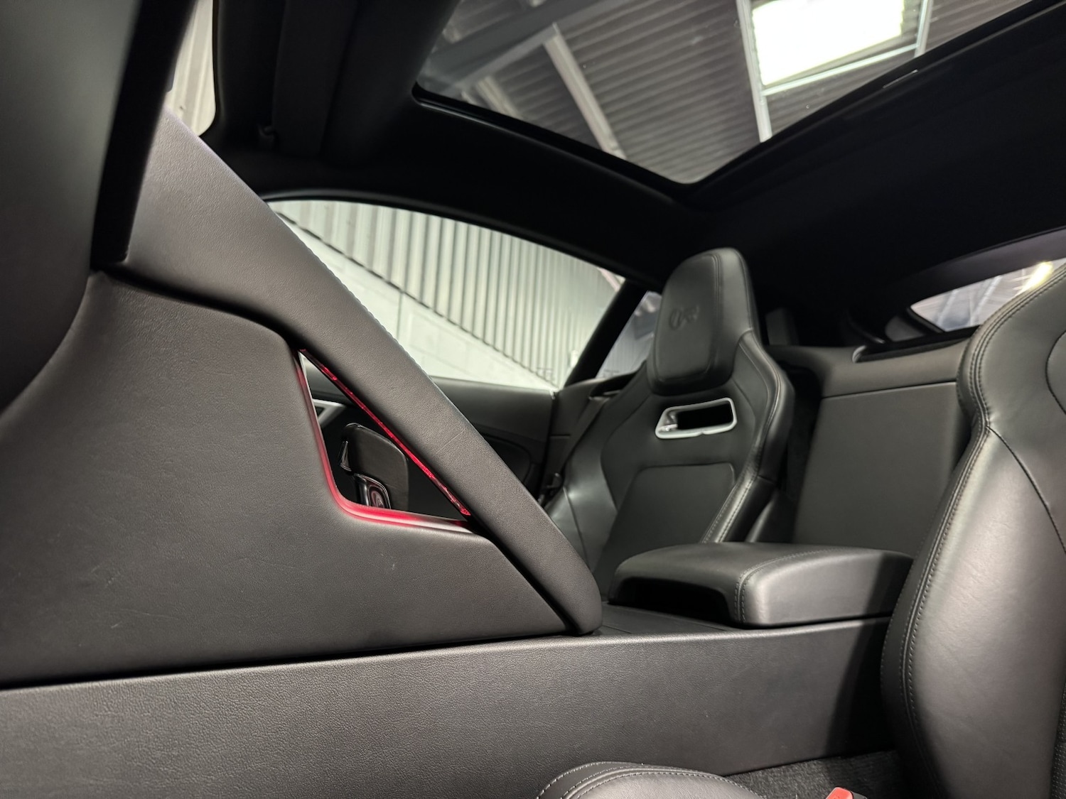 Used Jaguar F-Type 2017 for sale - 76237260: Photo 12