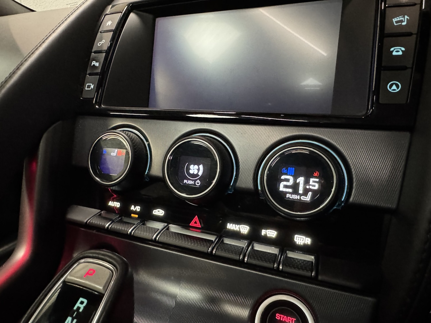 Used Jaguar F-Type 2017 for sale - 76237260: Photo 13