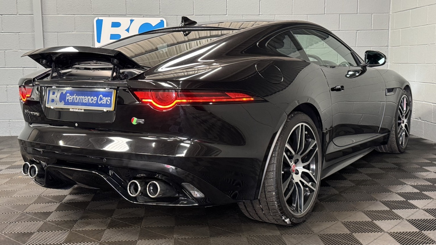 Used Jaguar F-Type 2017 for sale - 76237260: Photo 19