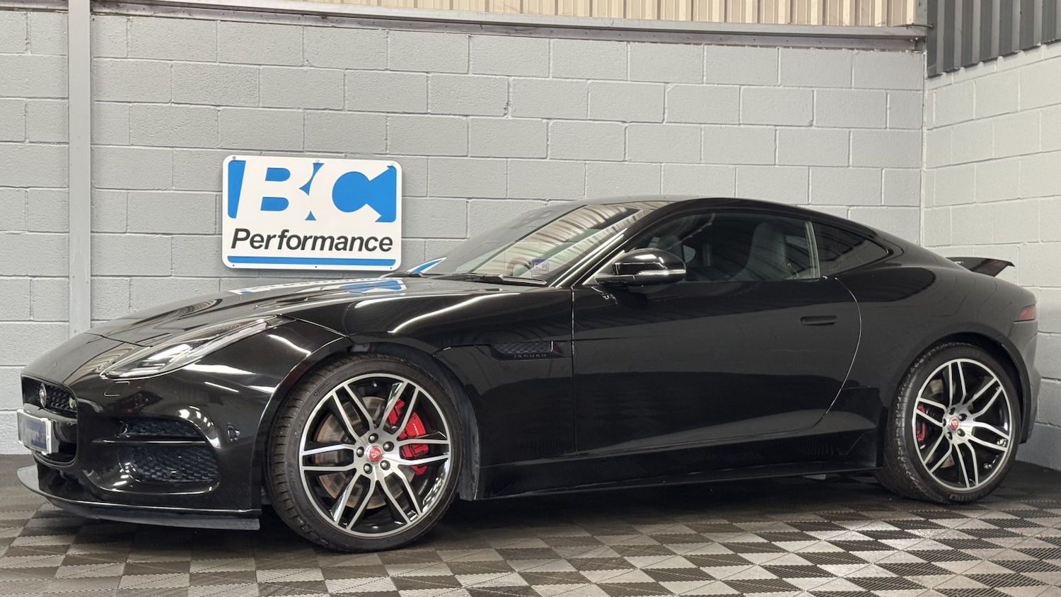 Used Jaguar F-Type 2017 for sale - 76237260: Photo 20