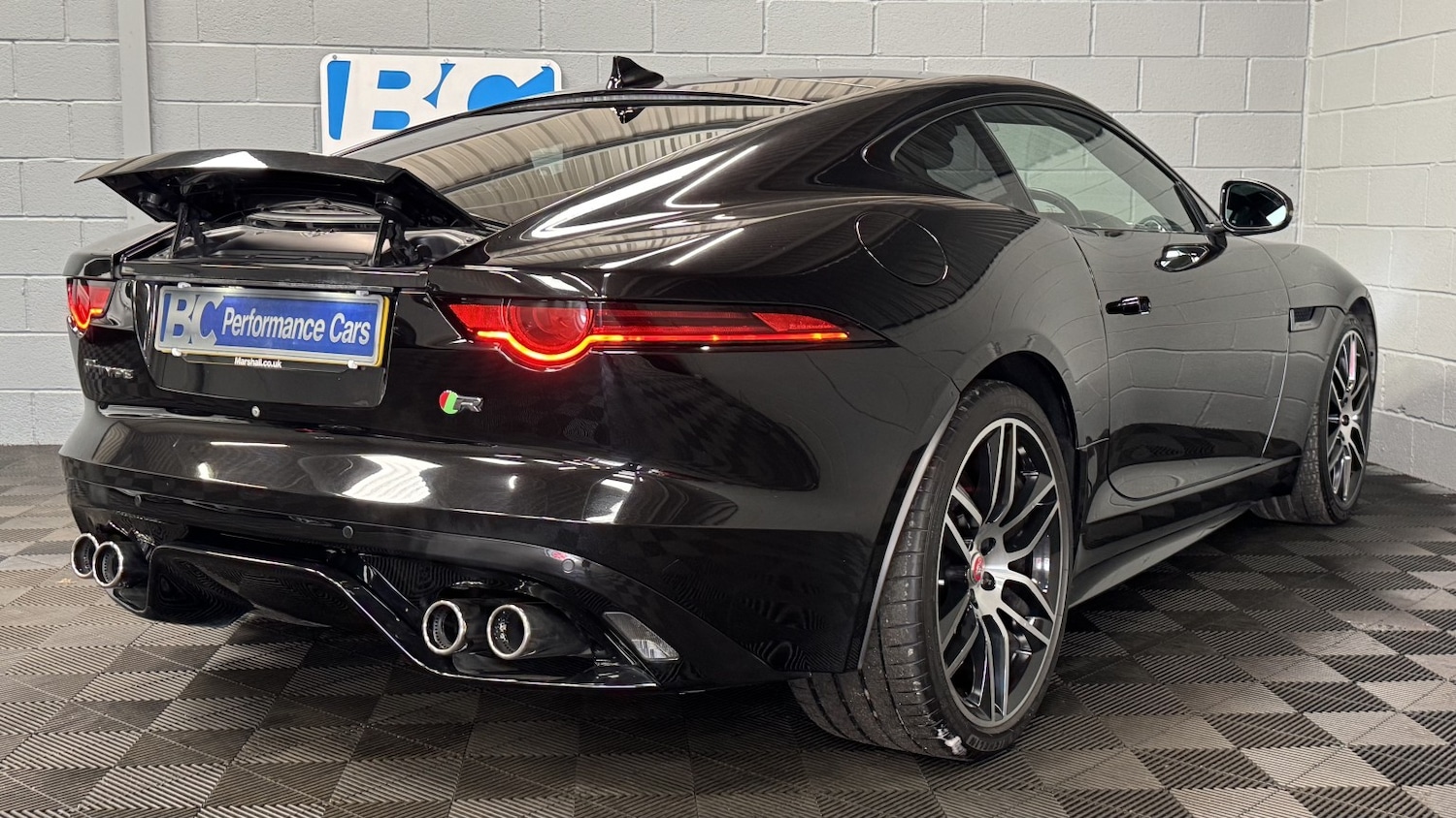 Used Jaguar F-Type 2017 for sale - 76237260: Photo 21