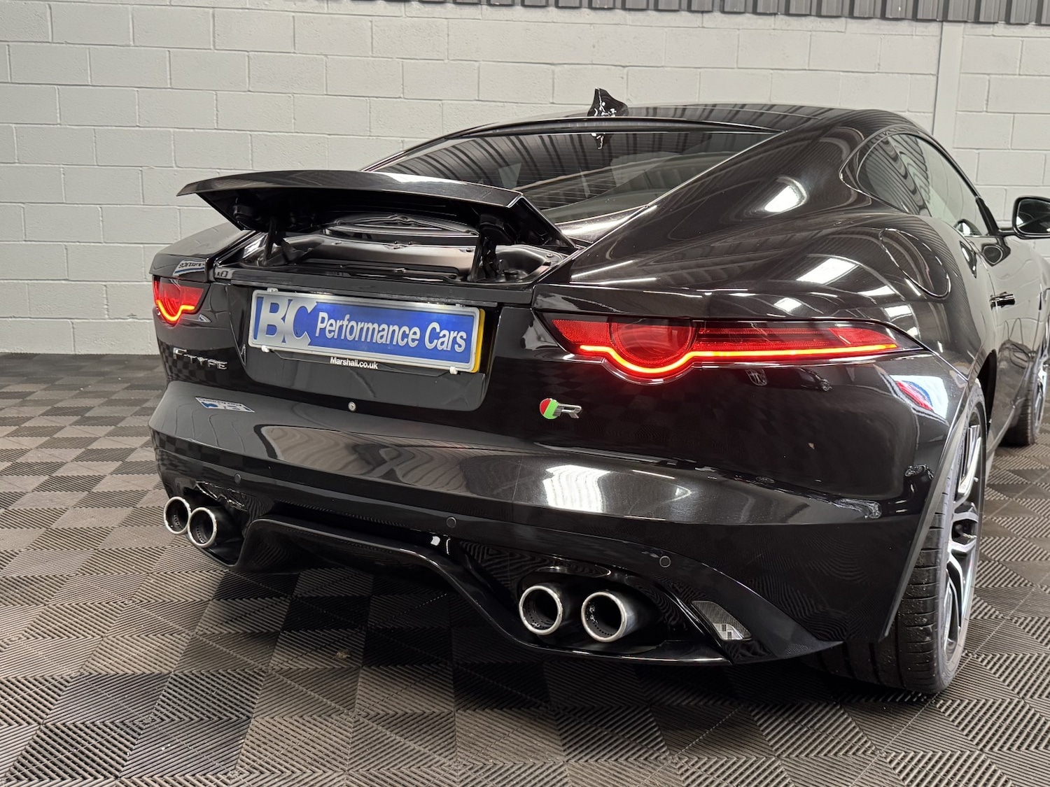 Used Jaguar F-Type 2017 for sale - 76237260: Photo 24