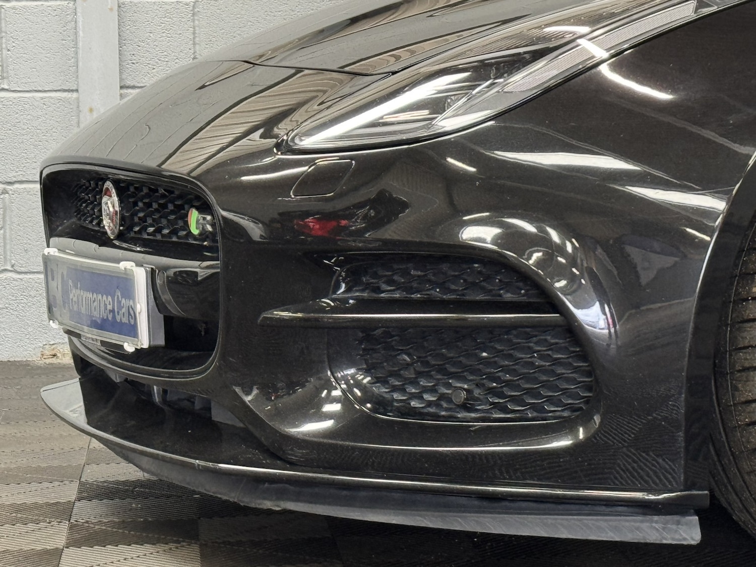 Used Jaguar F-Type 2017 for sale - 76237260: Photo 26