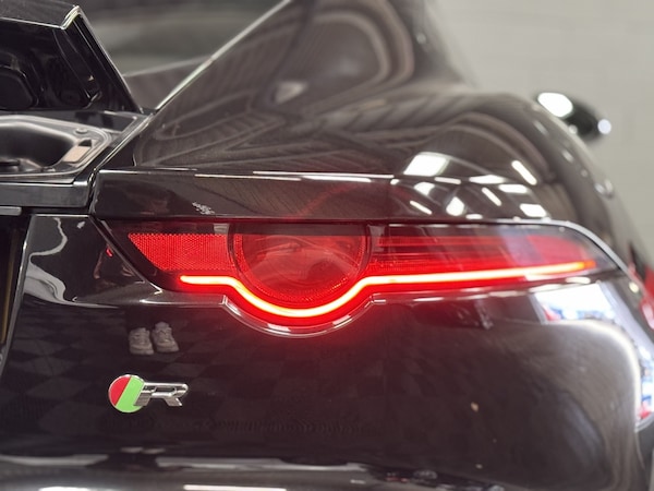 Used Jaguar F-Type 2017 for sale - 76237260: Photo 28