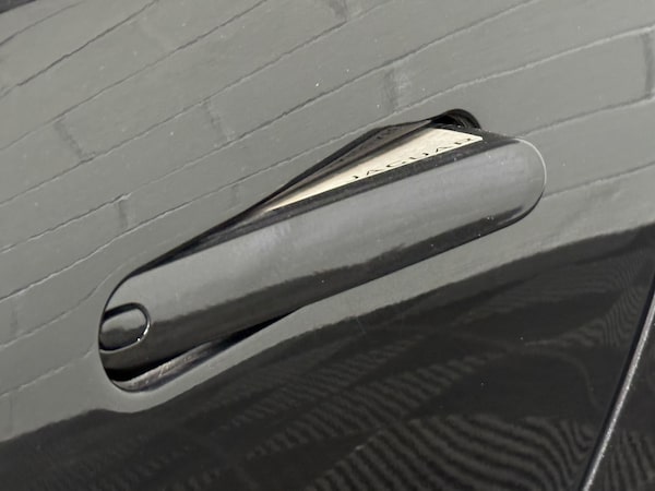 Used Jaguar F-Type 2017 for sale - 76237260: Photo 31