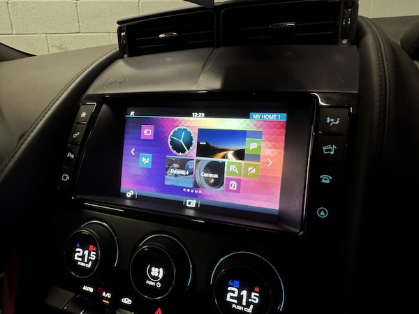 Used Jaguar F-Type 2017 for sale - 76237260: Photo 52