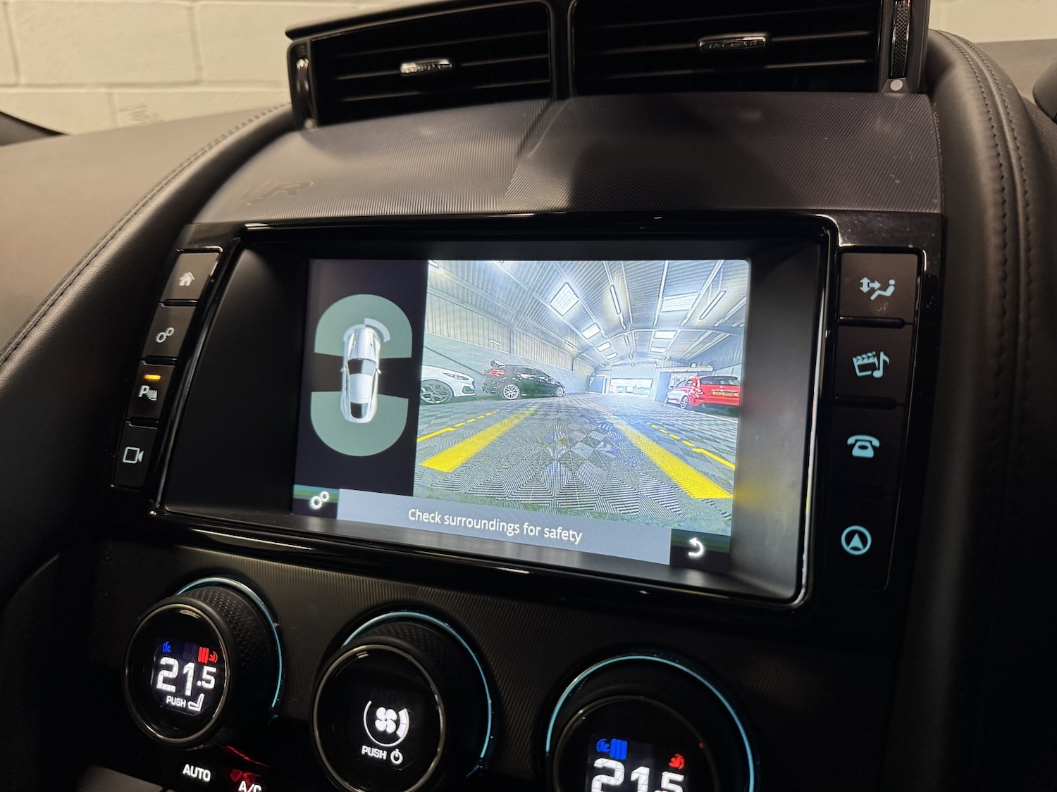 Used Jaguar F-Type 2017 for sale - 76237260: Photo 53