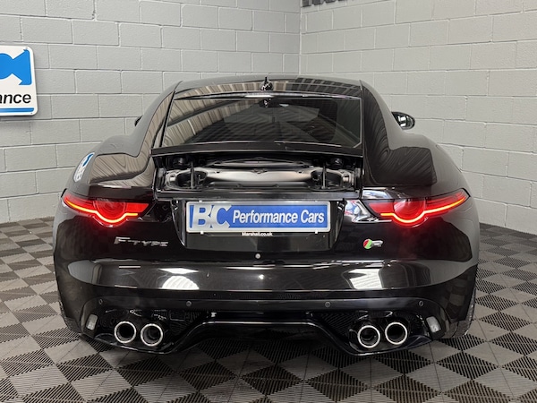 Used Jaguar F-Type 2017 for sale - 76237260: Photo 5