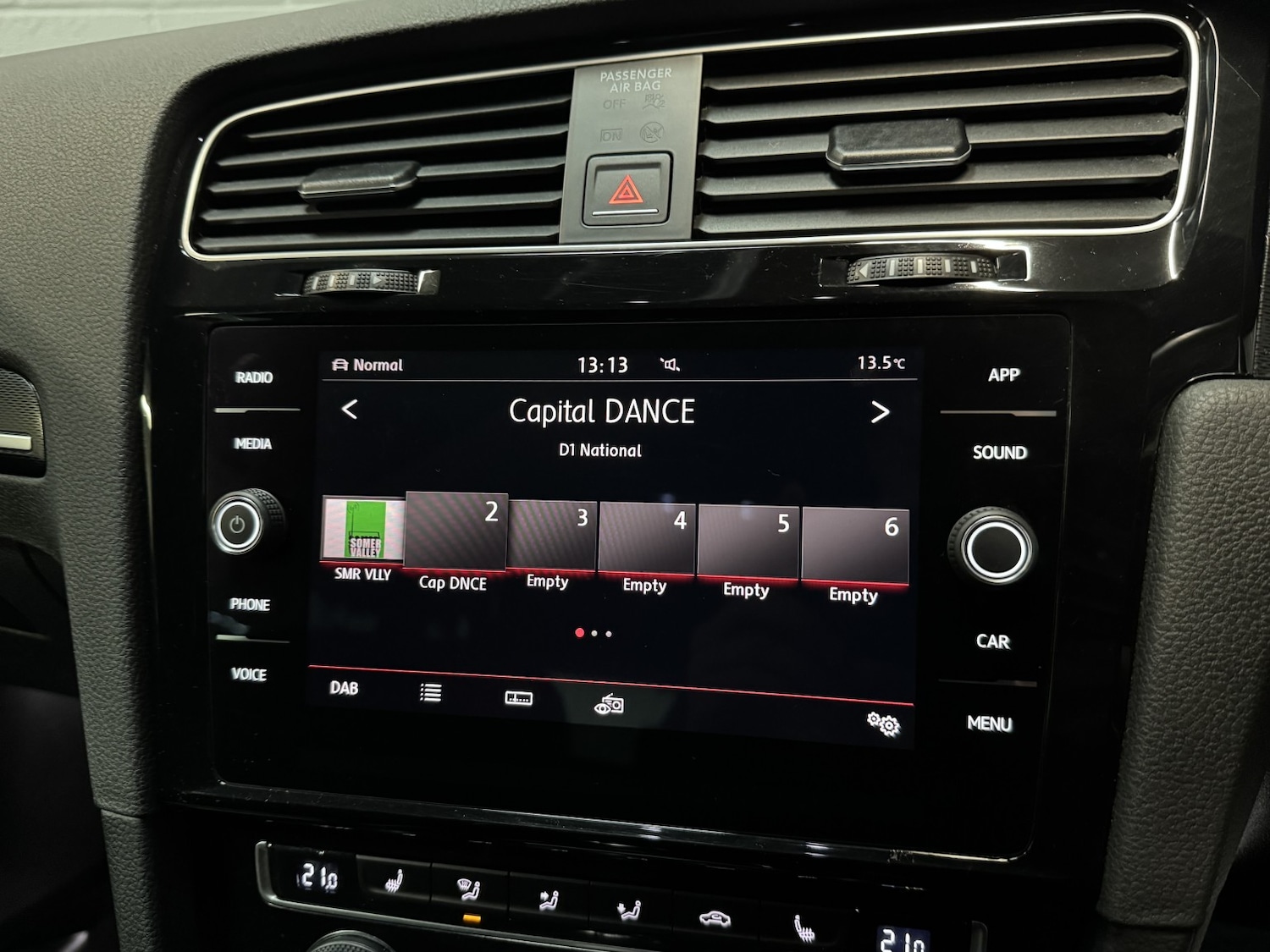 Used Volkswagen Golf 2014 for sale - 76510972: Photo 12