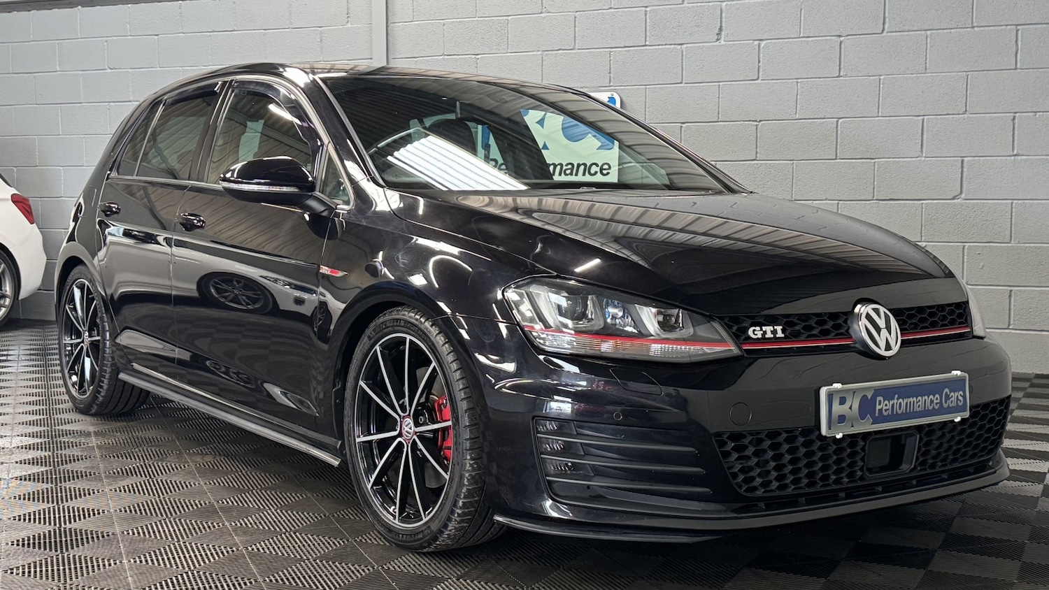 Used Volkswagen Golf 2014 for sale - 76510972: Photo 2