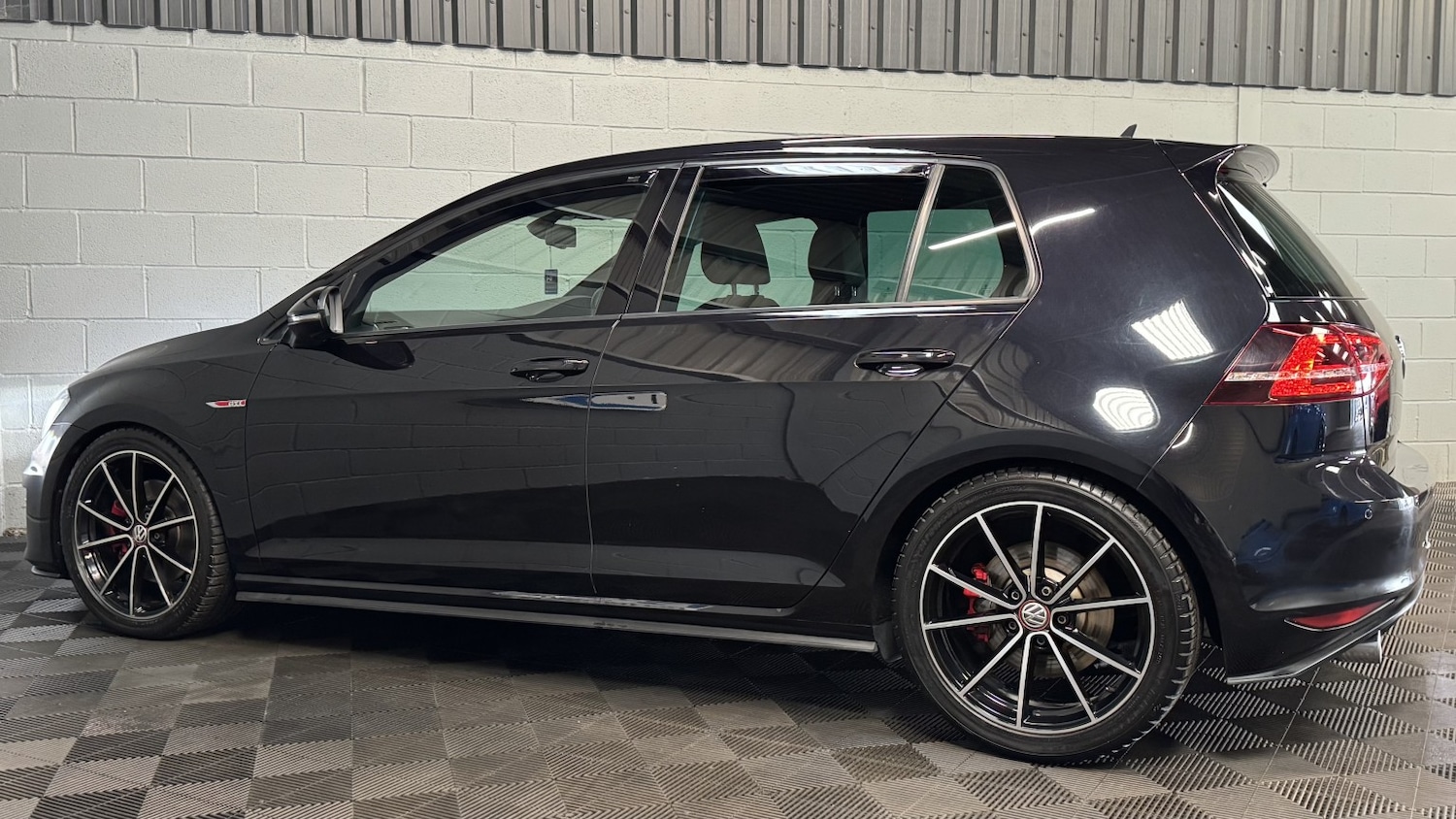 Used Volkswagen Golf 2014 for sale - 76510972: Photo 31