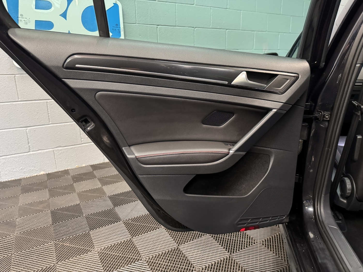 Used Volkswagen Golf 2014 for sale - 76510972: Photo 34