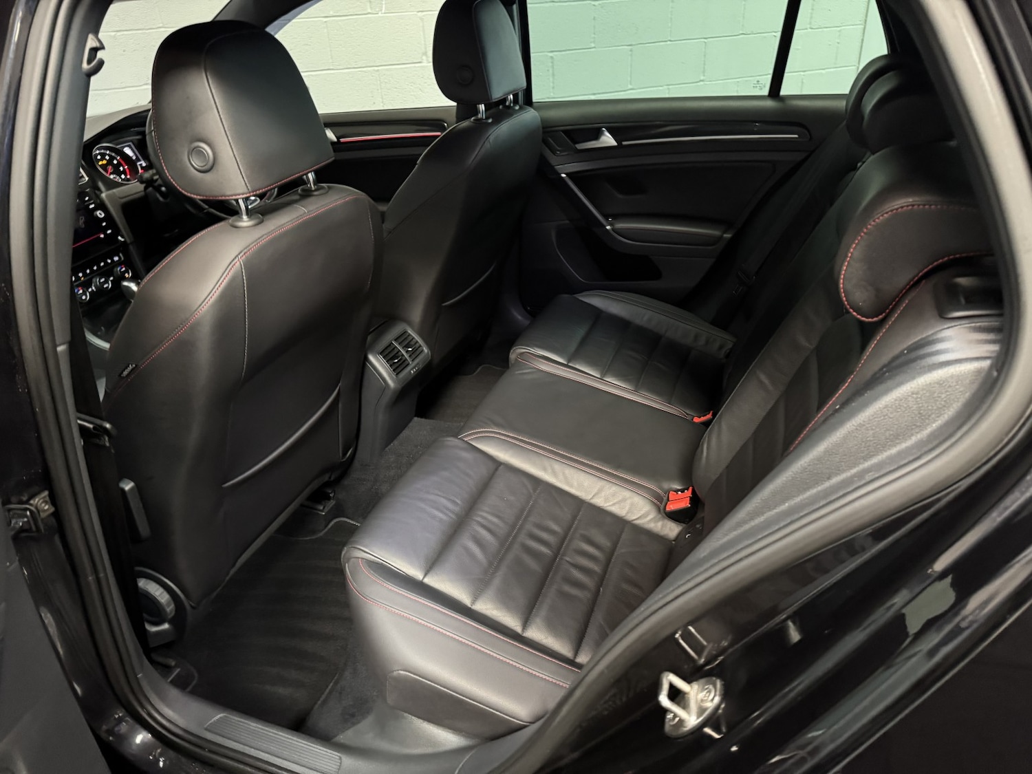 Used Volkswagen Golf 2014 for sale - 76510972: Photo 36