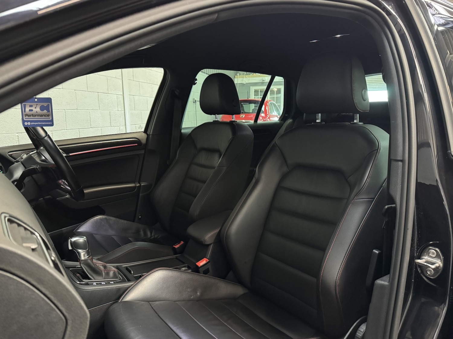 Used Volkswagen Golf 2014 for sale - 76510972: Photo 42