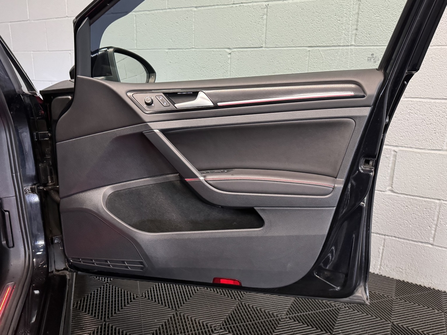 Used Volkswagen Golf 2014 for sale - 76510972: Photo 48