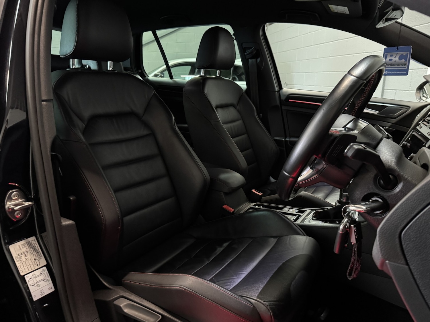 Used Volkswagen Golf 2014 for sale - 76510972: Photo 49