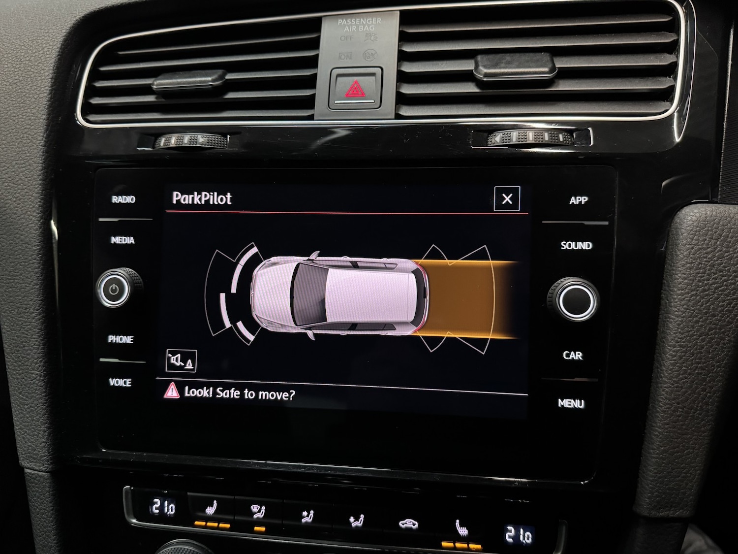 Used Volkswagen Golf 2014 for sale - 76510972: Photo 51