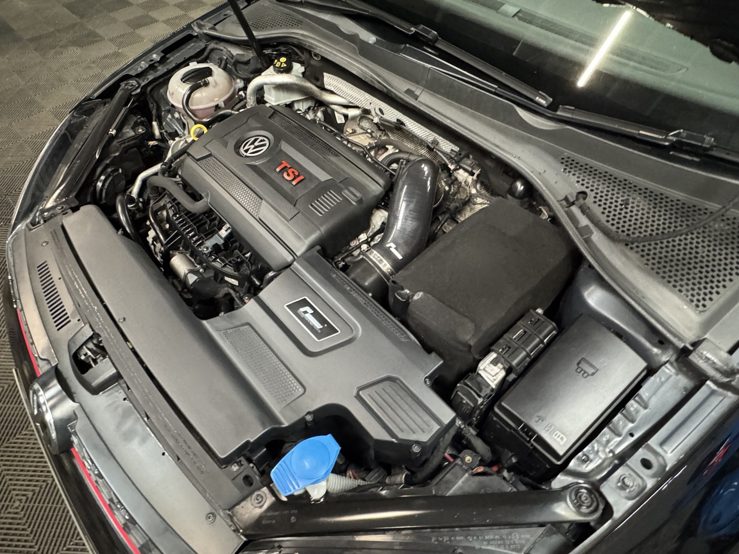 Used Volkswagen Golf 2014 for sale - 76510972: Photo 53