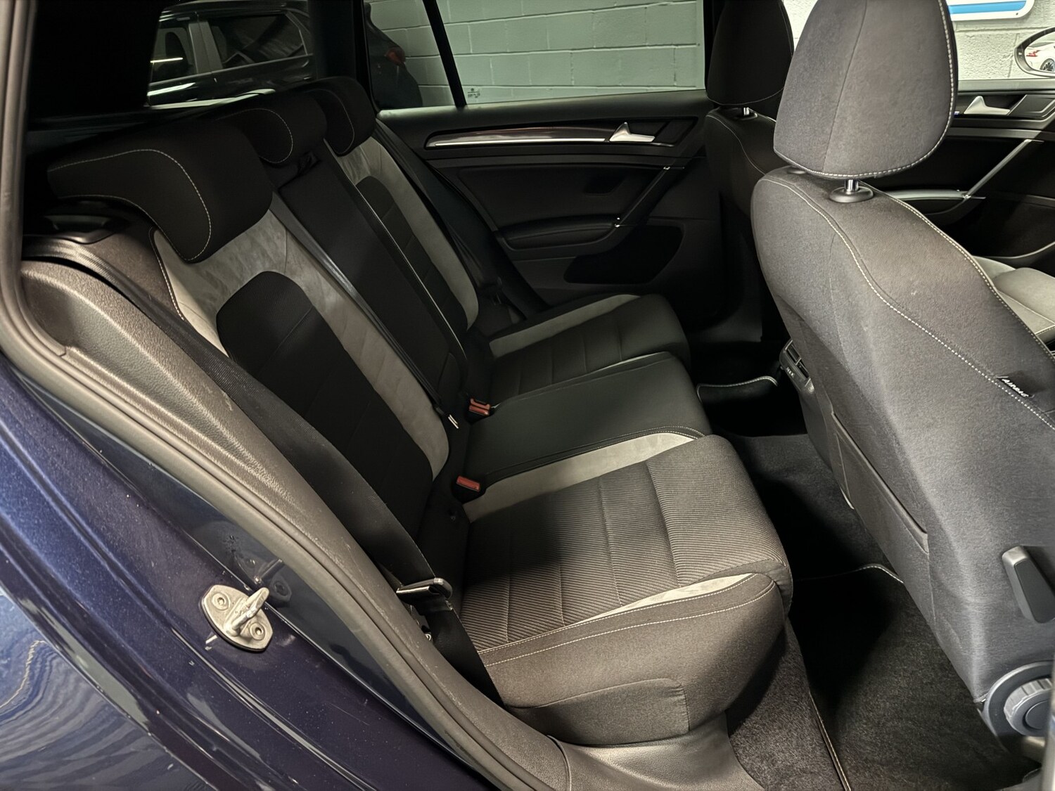 Used Volkswagen Golf 2016 for sale - 77681764: Photo 44