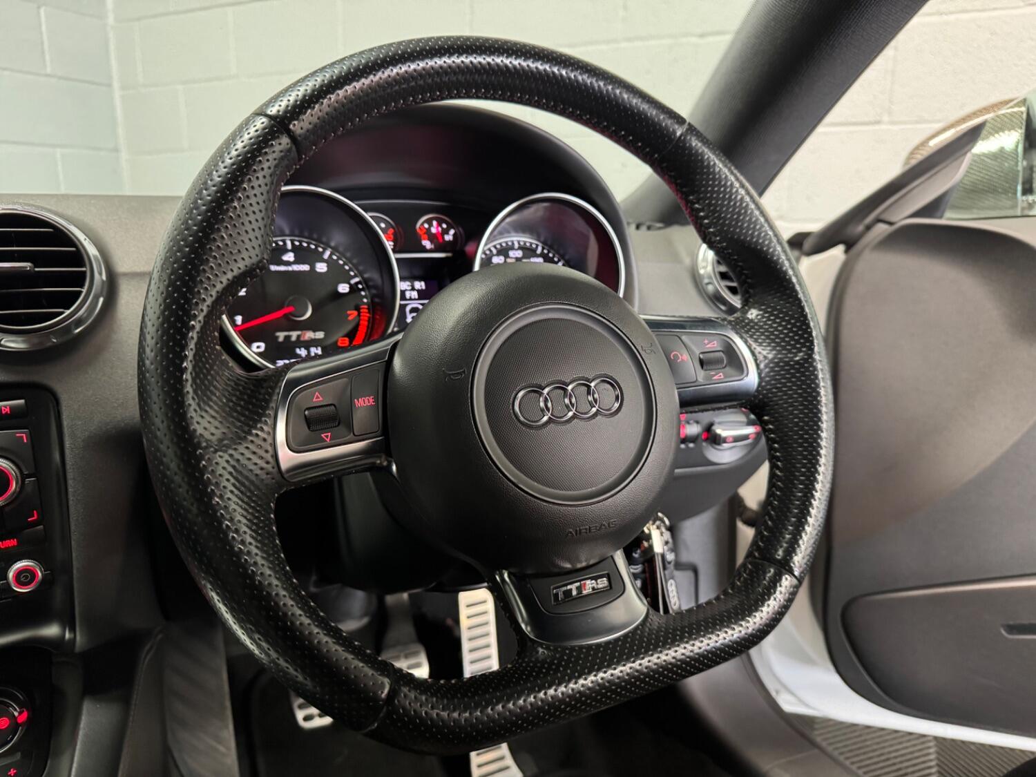 Used Audi TT 2010 for sale - 76799118: Photo 14
