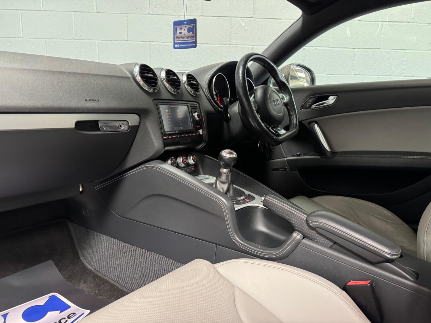 Used Audi TT 2010 for sale - 76799118: Photo 63