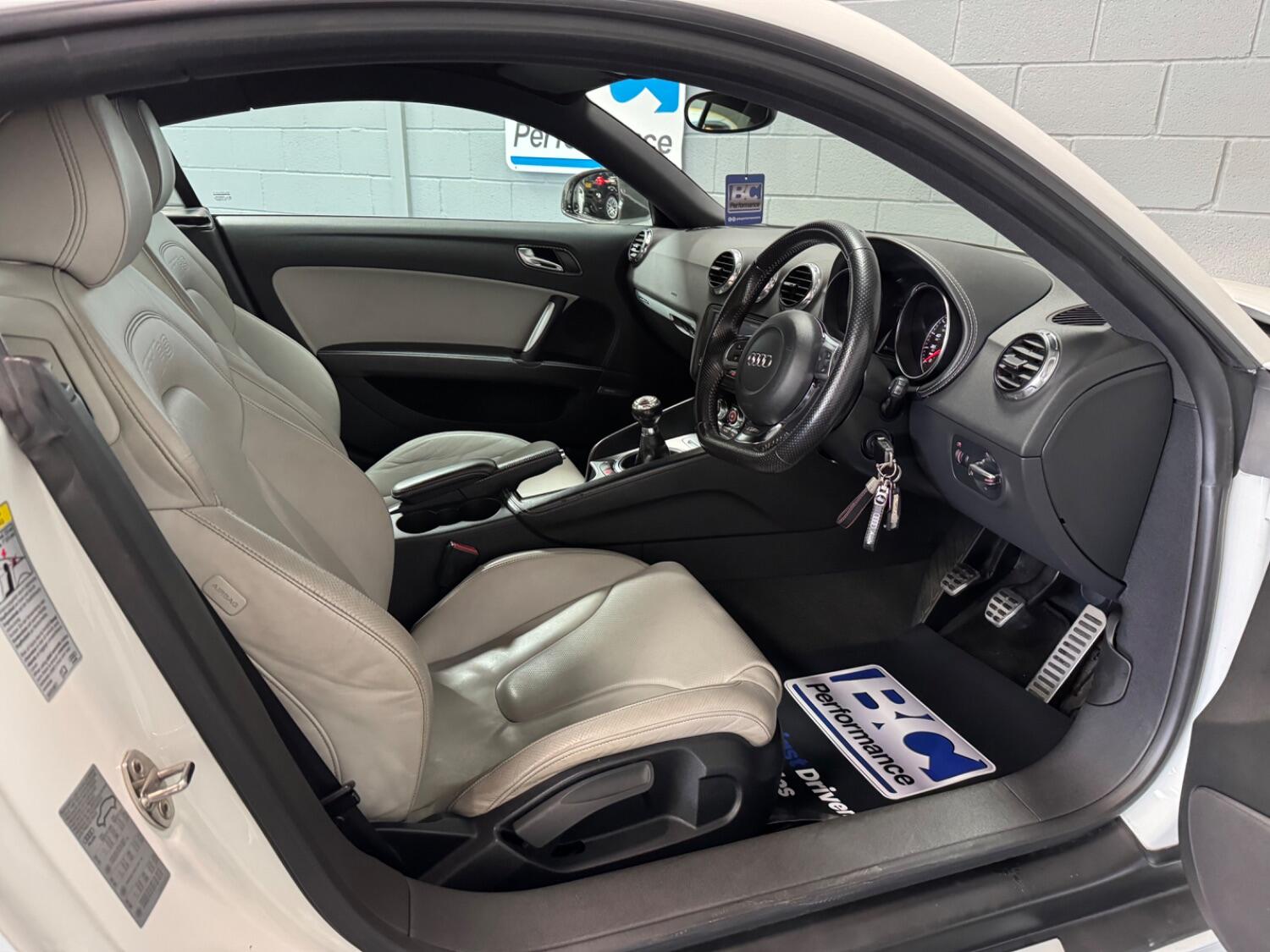 Used Audi TT 2010 for sale - 76799118: Photo 68