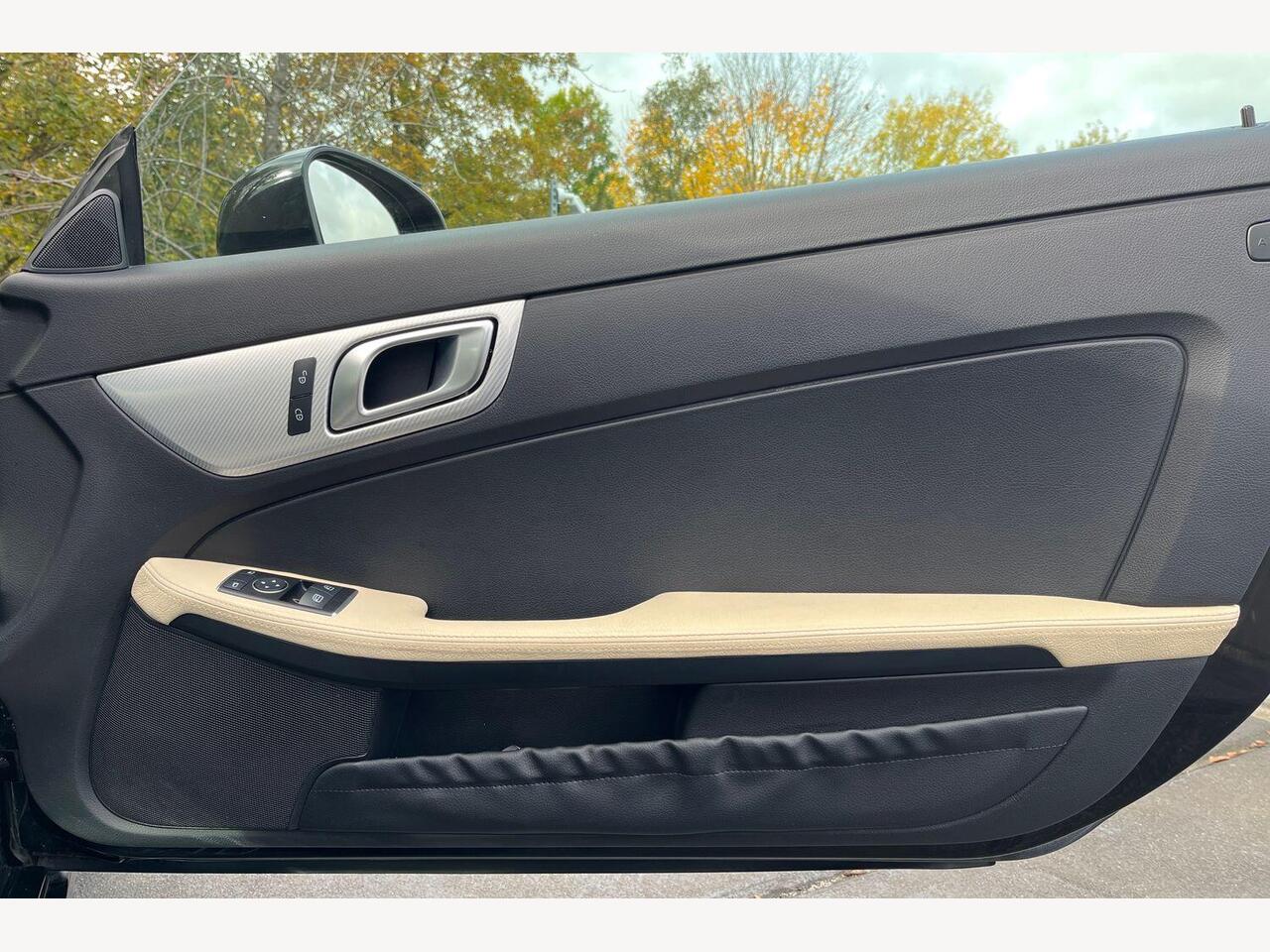 Used Mercedes-Benz SLC 2016 for sale - 76673549: Photo 25