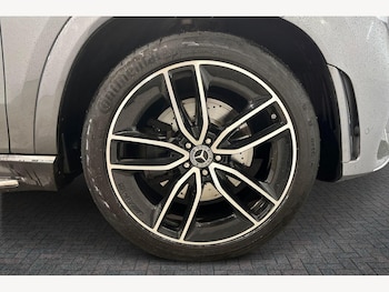 Used Mercedes-Benz GLE 2020 for sale - 77660071: Photo