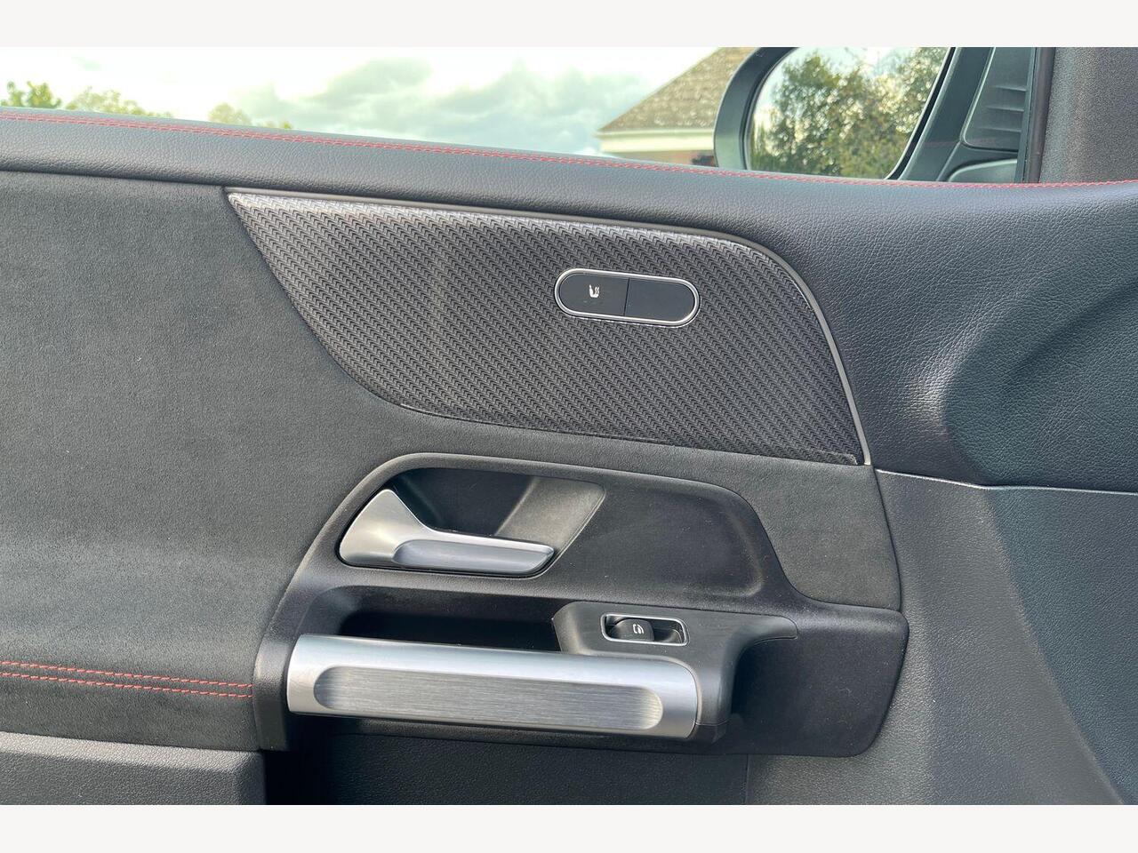 Used Mercedes-Benz GLB 2022 for sale - 76703881: Photo 14