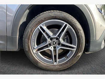 Used Mercedes-Benz GLB 2022 for sale - 76703881: Photo