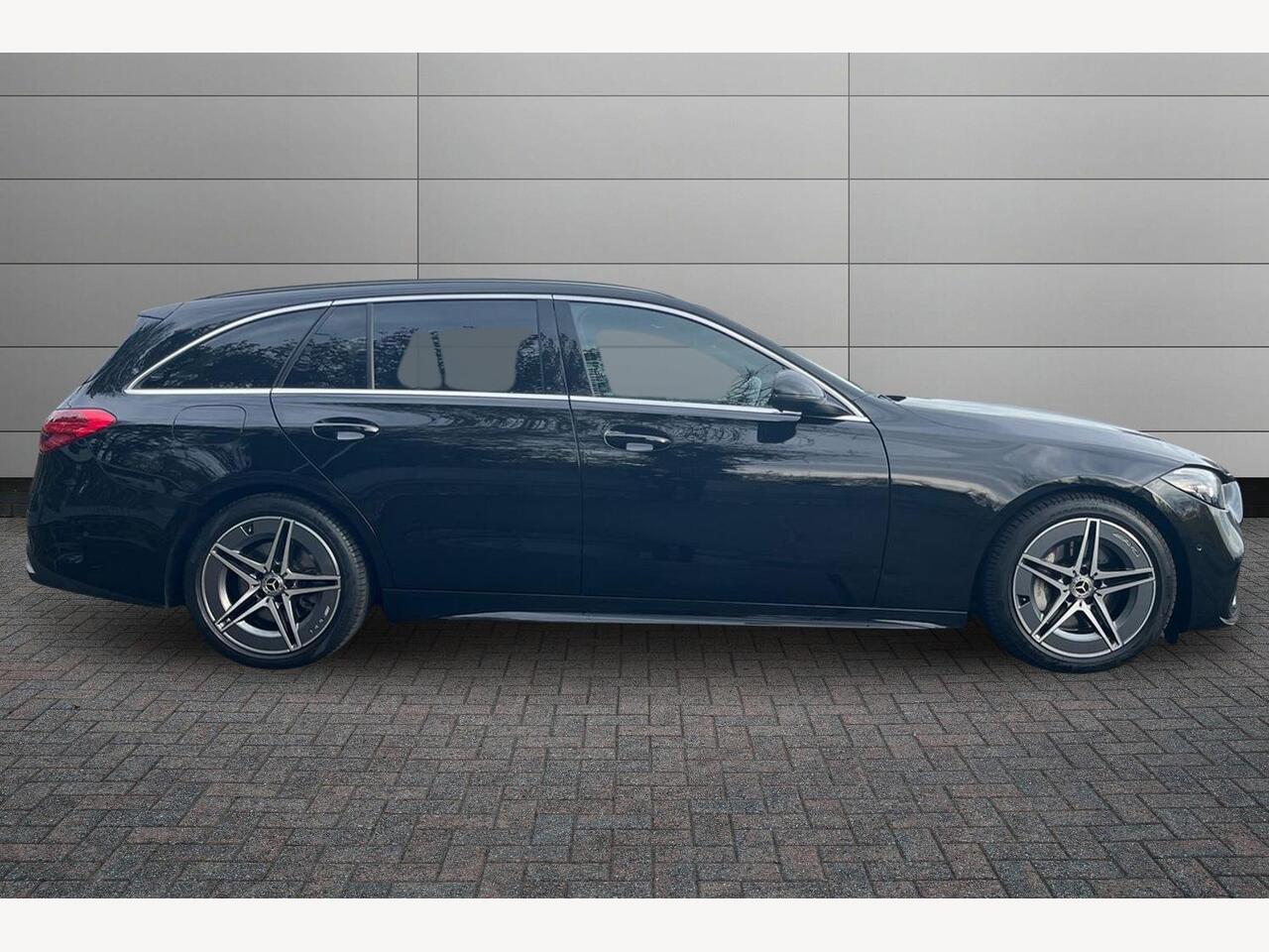 Used Mercedes-Benz C Class 2023 for sale - 76676243: Photo 3