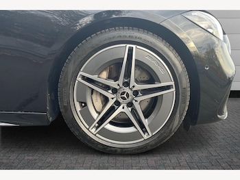 Used Mercedes-Benz C Class 2023 for sale - 76676243: Photo