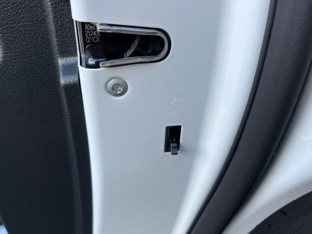 Used Mercedes-Benz EQA 2021 for sale - 76681232: Photo 16