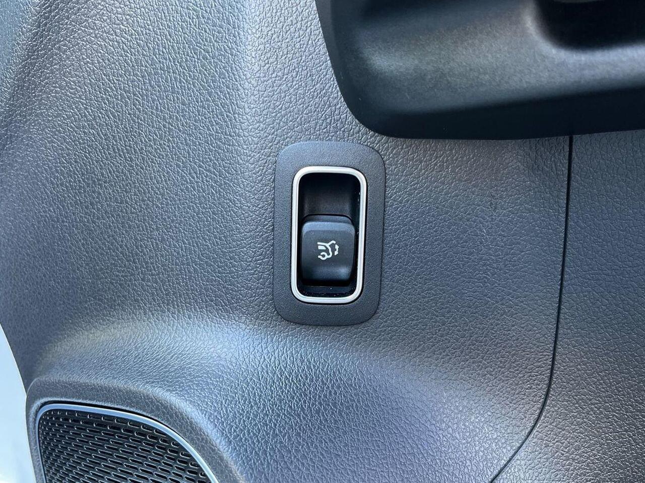 Used Mercedes-Benz EQA 2021 for sale - 76681232: Photo 18