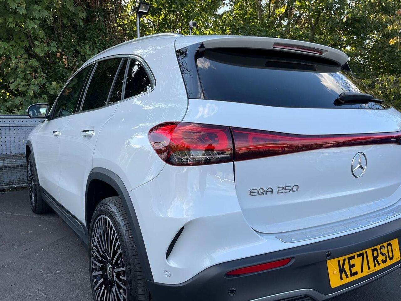 Used Mercedes-Benz EQA 2021 for sale - 76681232: Photo 5