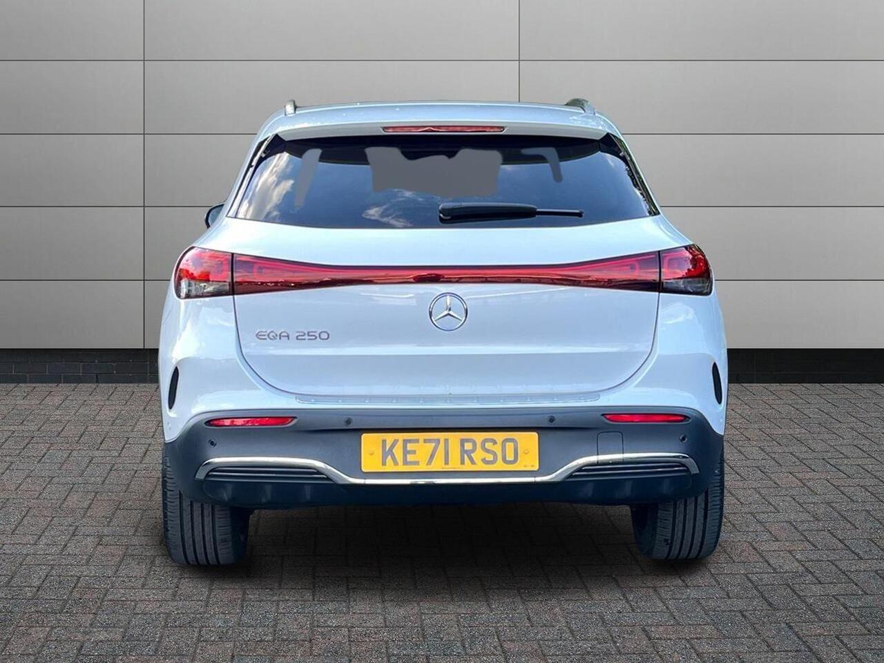 Used Mercedes-Benz EQA 2021 for sale - 76681232: Photo 6