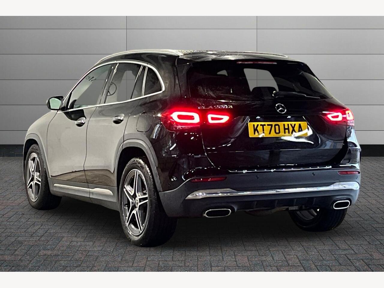 Used Mercedes-Benz GLA 2021 for sale - 77256230: Photo 2