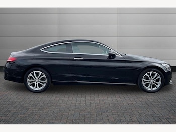 Used Mercedes-Benz C Class 2016 for sale - 78084727: Photo