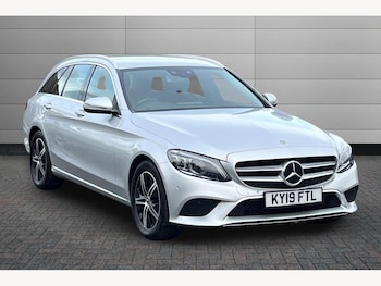 Used Mercedes-Benz C Class 2019 for sale - 76673876: Photo