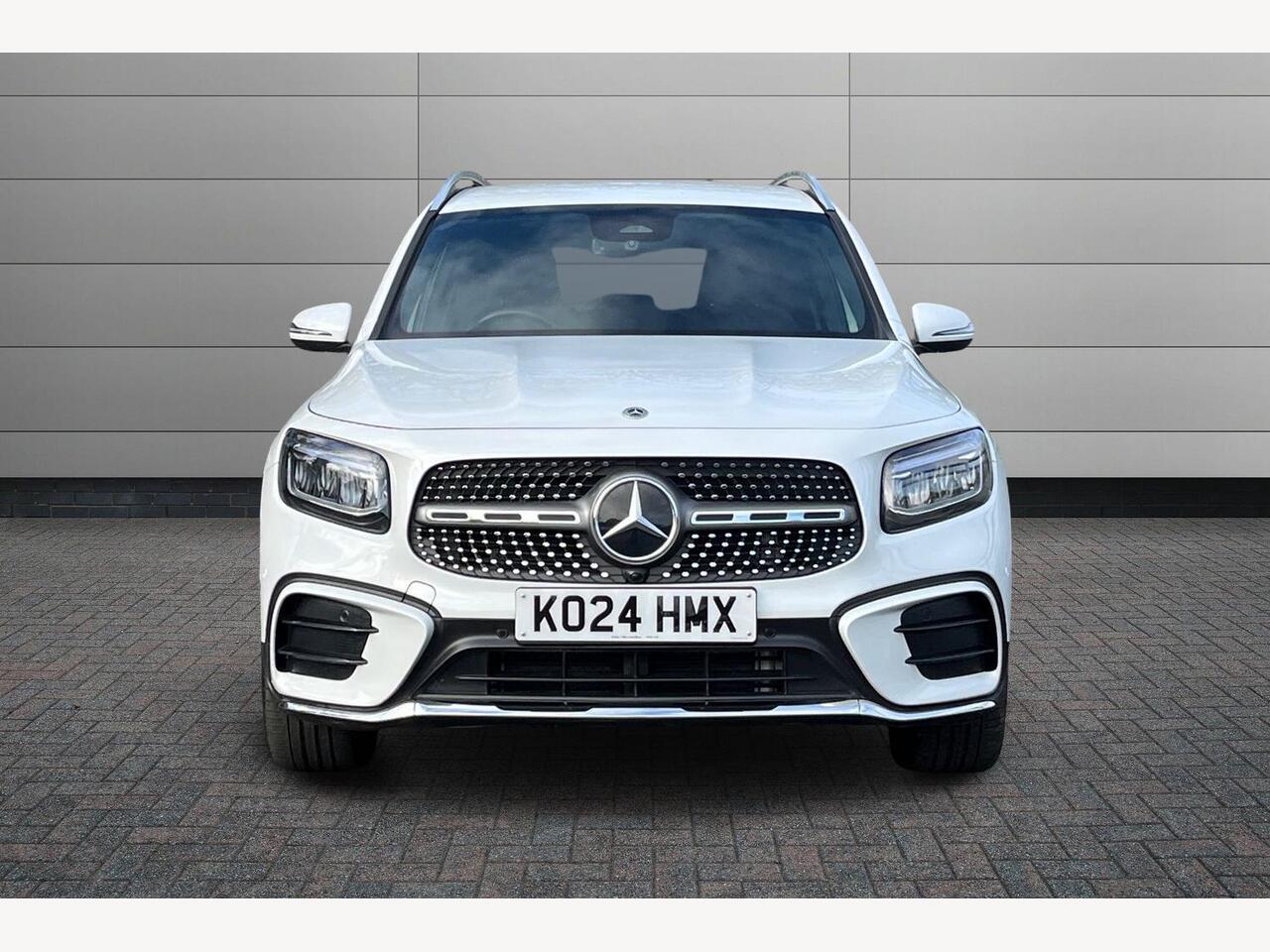 Used Mercedes-Benz GLB 2024 for sale - 76678679: Photo 2