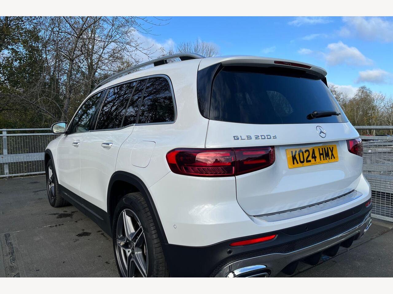 Used Mercedes-Benz GLB 2024 for sale - 76678679: Photo 5