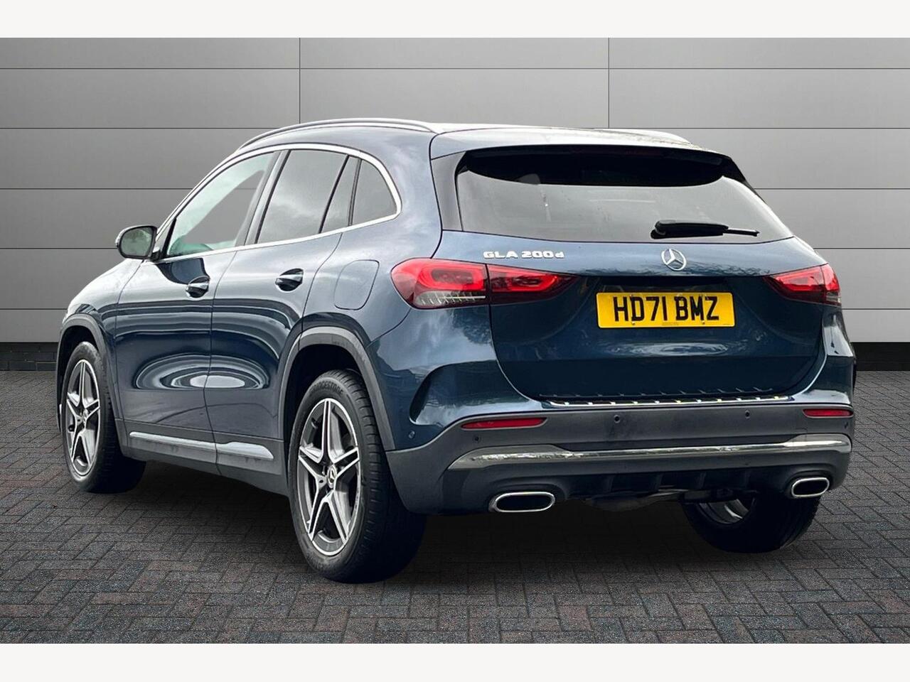 Used Mercedes-Benz GLA 2021 for sale - 76681410: Photo 4