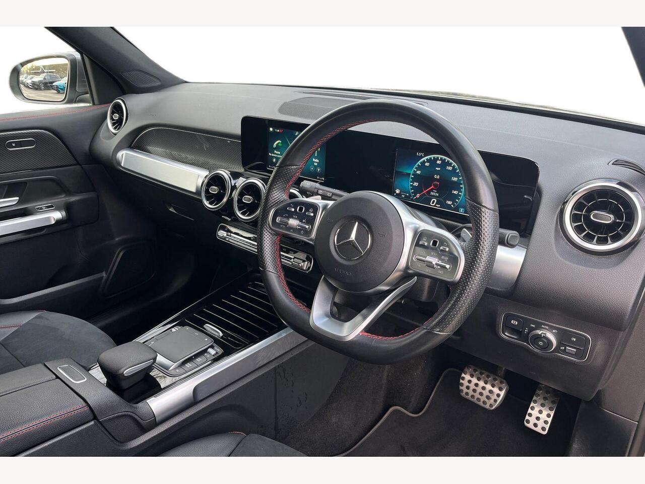 Used Mercedes-Benz GLB 2021 for sale - 77360395: Photo 5