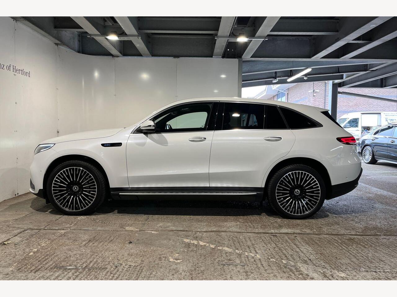 Used Mercedes-Benz EQC 2022 for sale - 76674599: Photo 8