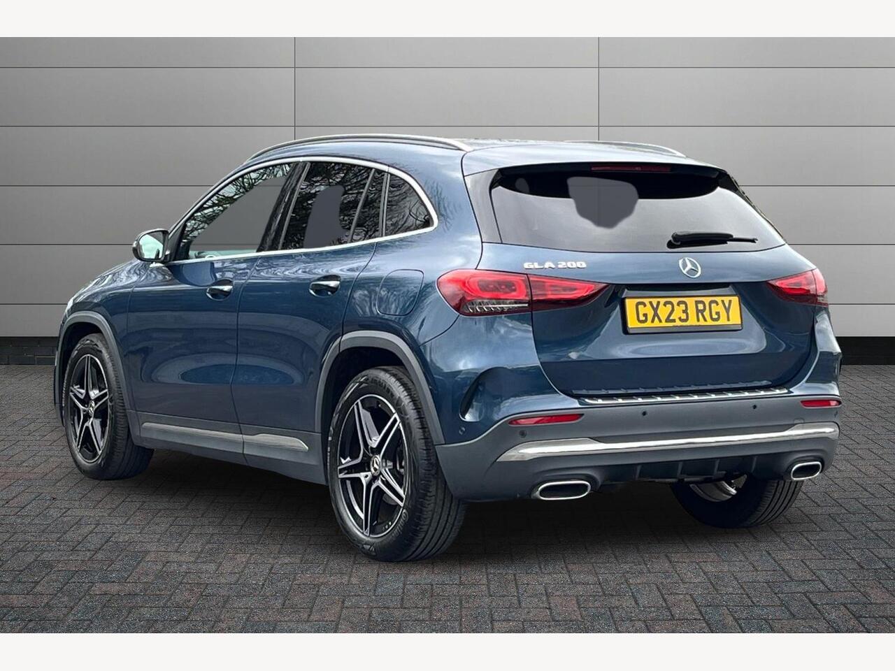 Used Mercedes-Benz GLA 2023 for sale - 78005381: Photo 2