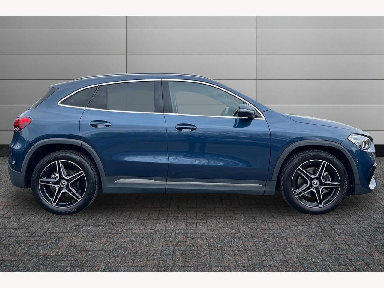 Used Mercedes-Benz GLA 2023 for sale - 78005381: Photo 3