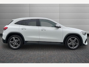 Used Mercedes-Benz GLA 2021 for sale - 77613912: Photo