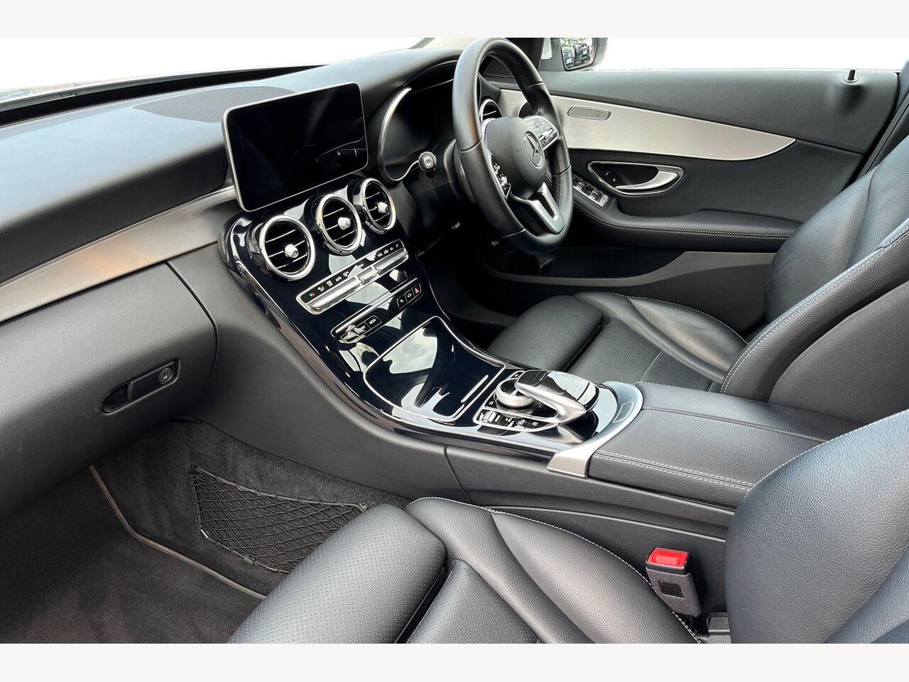 Used Mercedes-Benz C Class 2019 for sale - 76937392: Photo 9